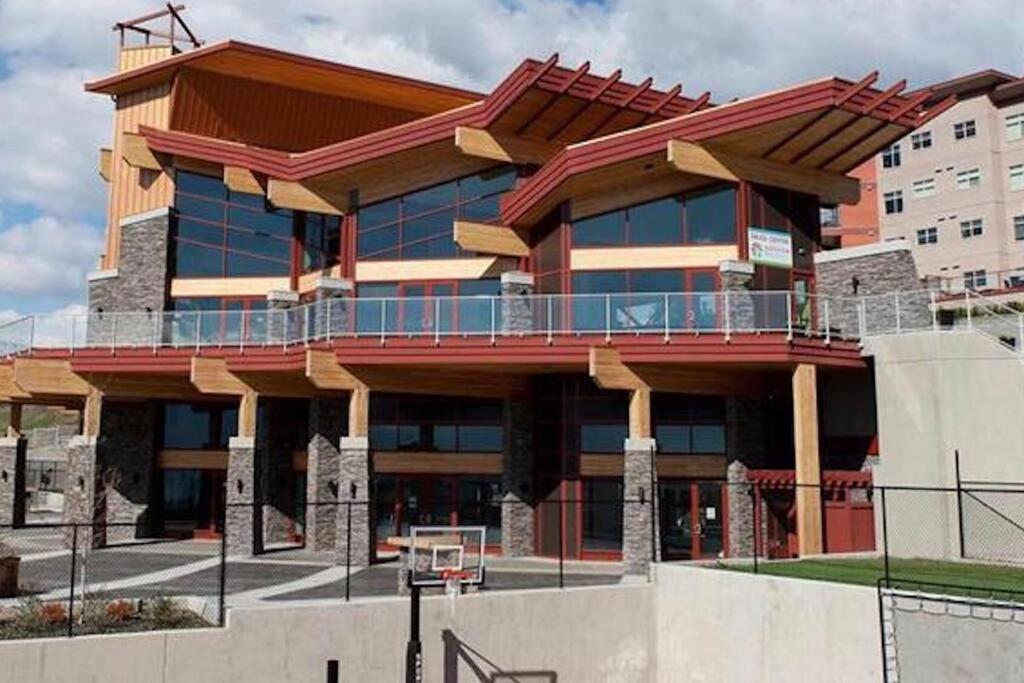Stay In The Okanagan - Copper Sky, West Kelowna Buitenkant foto